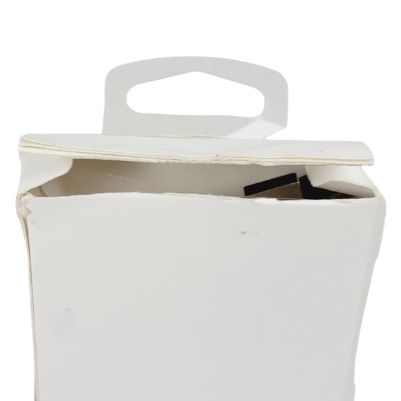 Fitbit Charge HR Charging Cable - Picture 3 of 3